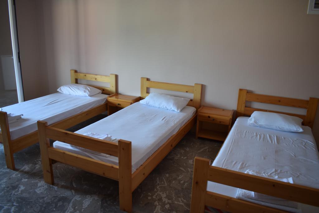 Menis Haus Apartamento Vrasná Exterior foto